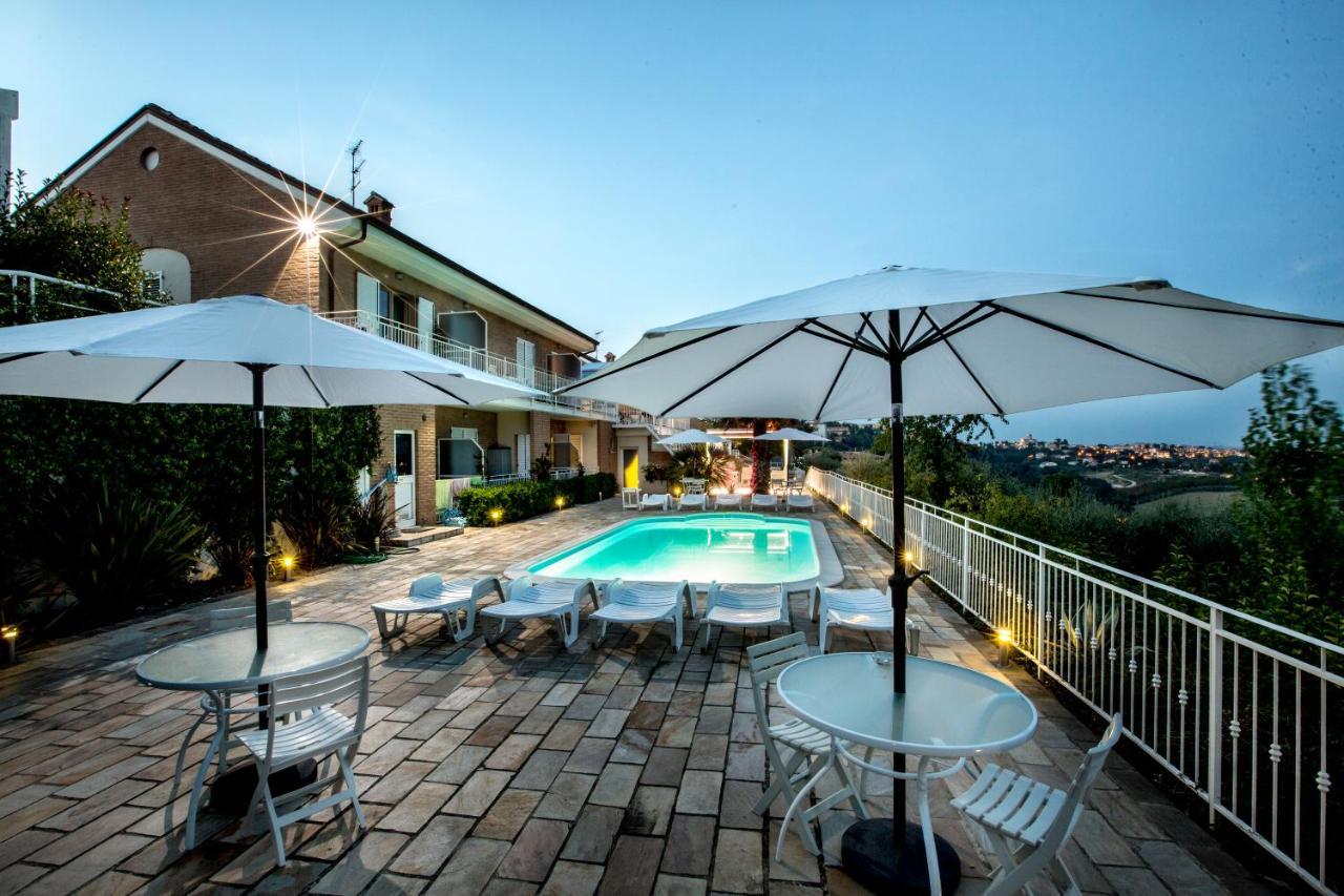 Holiday Residence Belohorizonte Macerata Exterior photo
